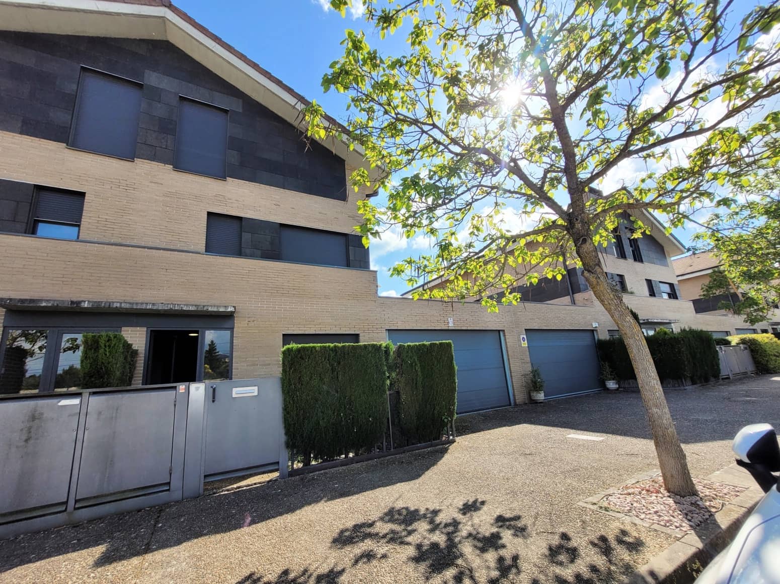 6 soveværelse Villa til salg i Zuasti med garage - € 469.900 (Ref: 8996836)