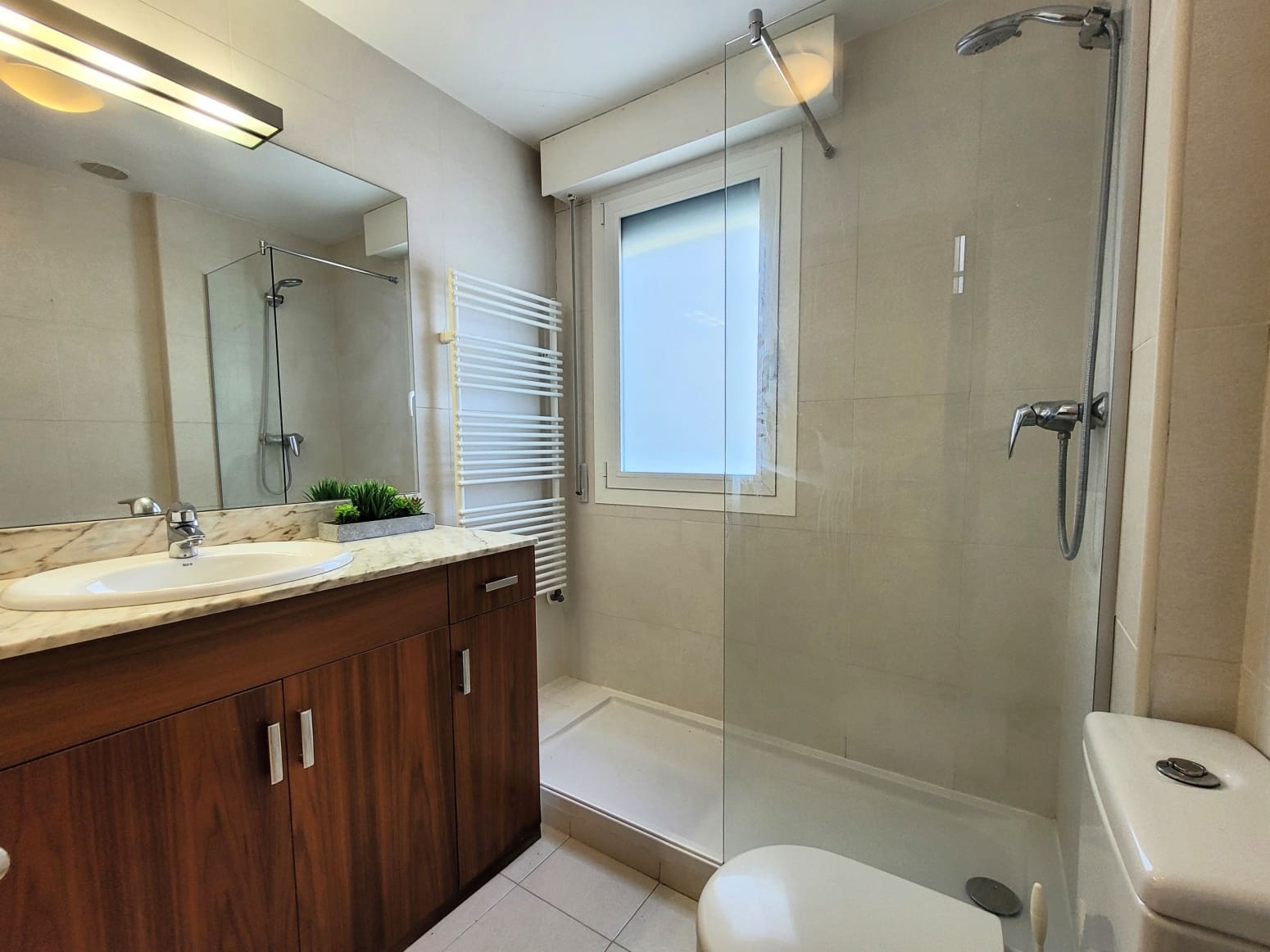 6 soveværelse Villa til salg i Zuasti med garage - € 469.900 (Ref: 8996836)