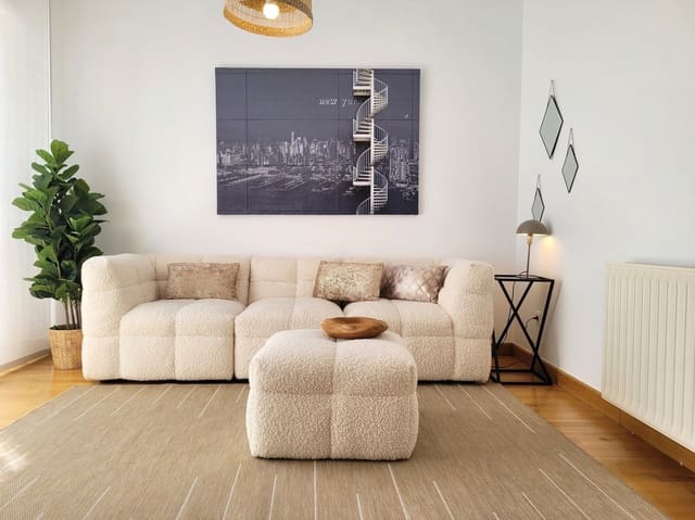 6 soveværelse Villa til salg i Zuasti, Iza med garage - € 469.900 (Ref: 8996836)