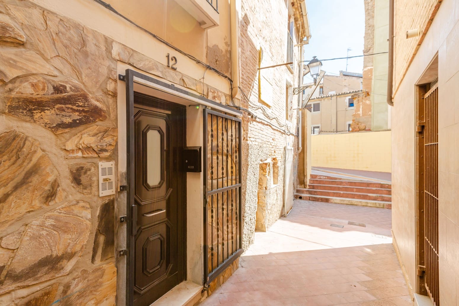 Chalet de 3 habitaciones en Tudela en venta - 199.500 € (Ref: 9003115)