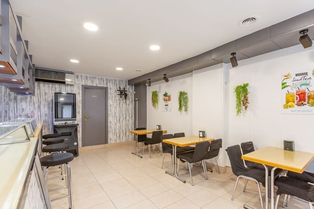 Erhverv til salg i Pamplona / Iruña - € 110.000 (Ref: 9006812)