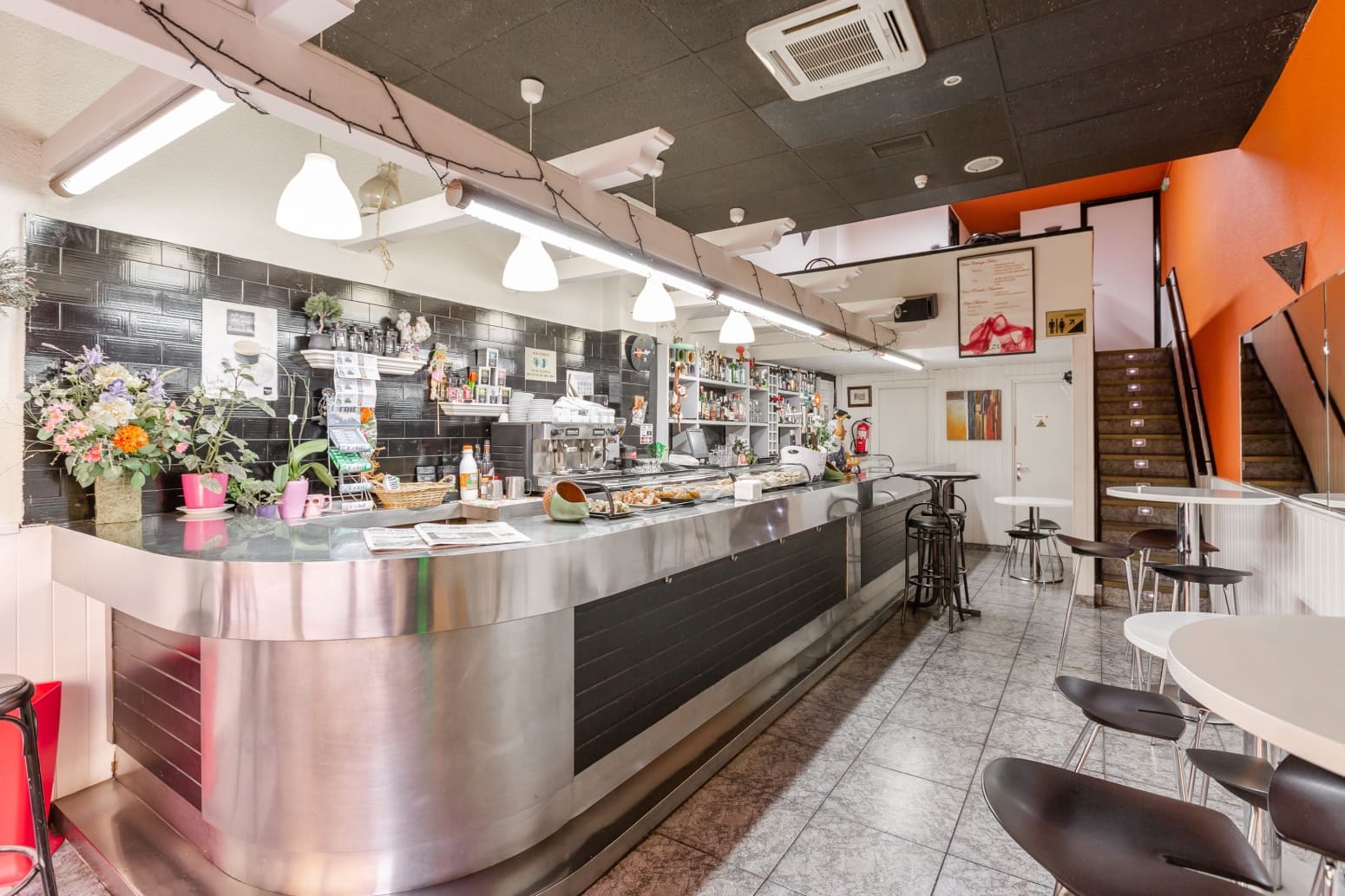 Kommersiell til salgs i Pamplona - € 48 000 (Ref: 9014248)