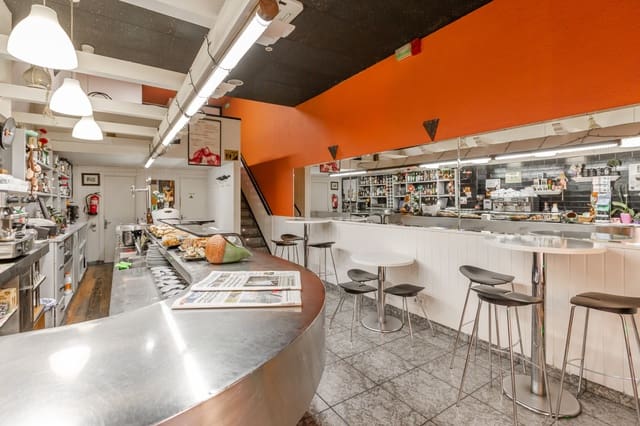 Commercieel te koop in Pamplona - € 48.000 (Ref: 9014248)