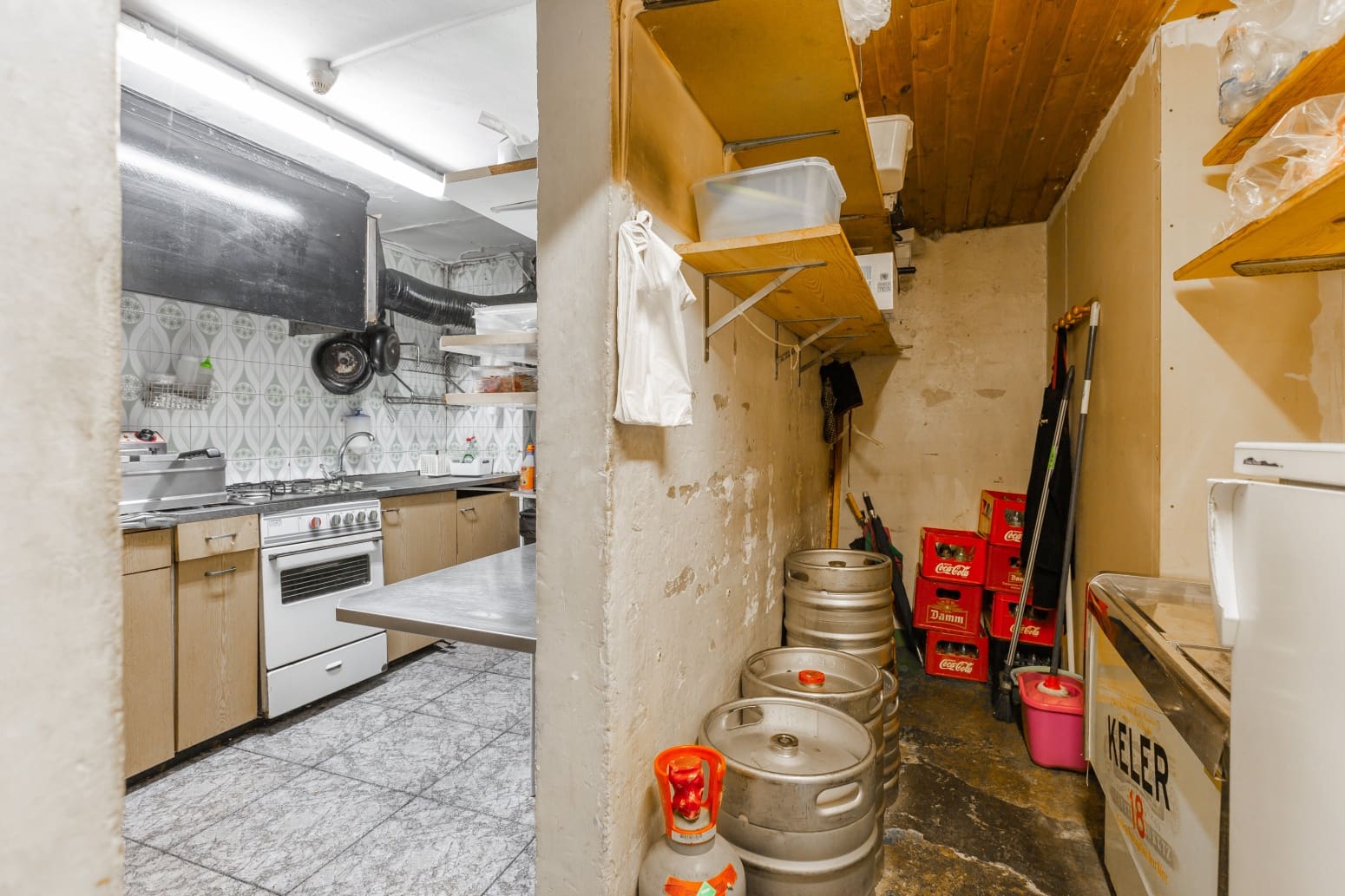 Kommersiell til salgs i Pamplona - € 48 000 (Ref: 9014248)