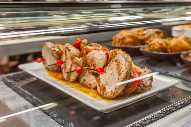 Commercieel te koop in Pamplona - € 48.000 (Ref: 9014248)