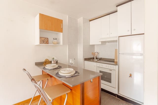 2 Zimmer Wohnung zu verkaufen in Berriozar mit Garage - 185.000 € (Ref: 9016832)