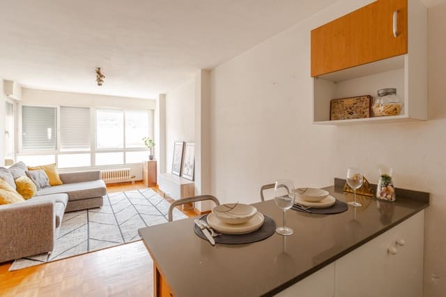 2 Zimmer Wohnung zu verkaufen in Berriozar mit Garage - 185.000 € (Ref: 9016832)