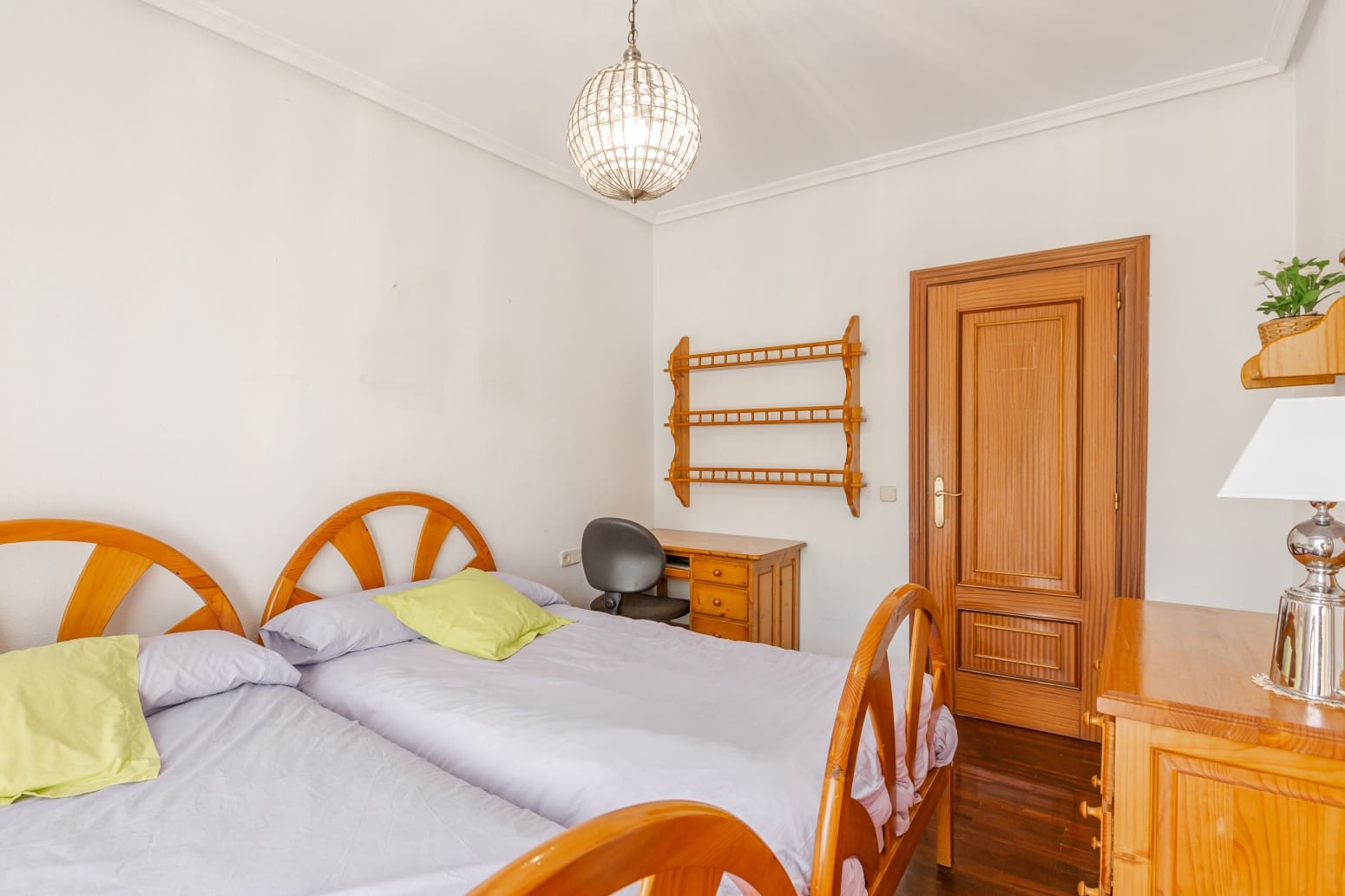 5 soveværelse Villa til salg i Ezcabarte med garage - € 689.900 (Ref: 9019924)