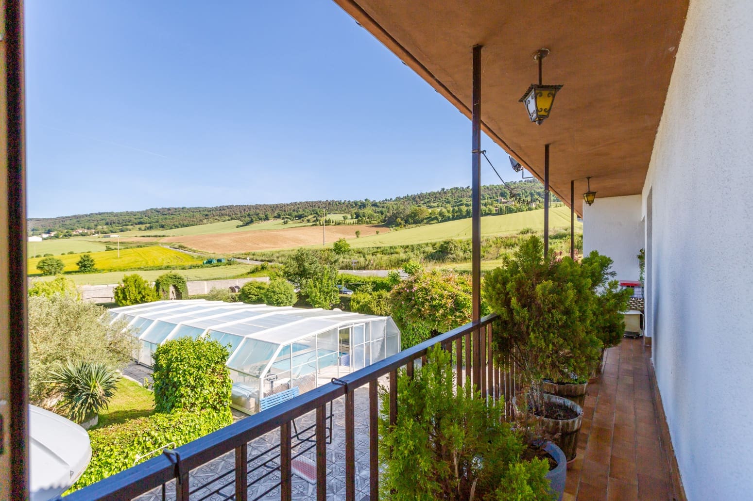 5 soveværelse Villa til salg i Ezcabarte med garage - € 689.900 (Ref: 9019924)