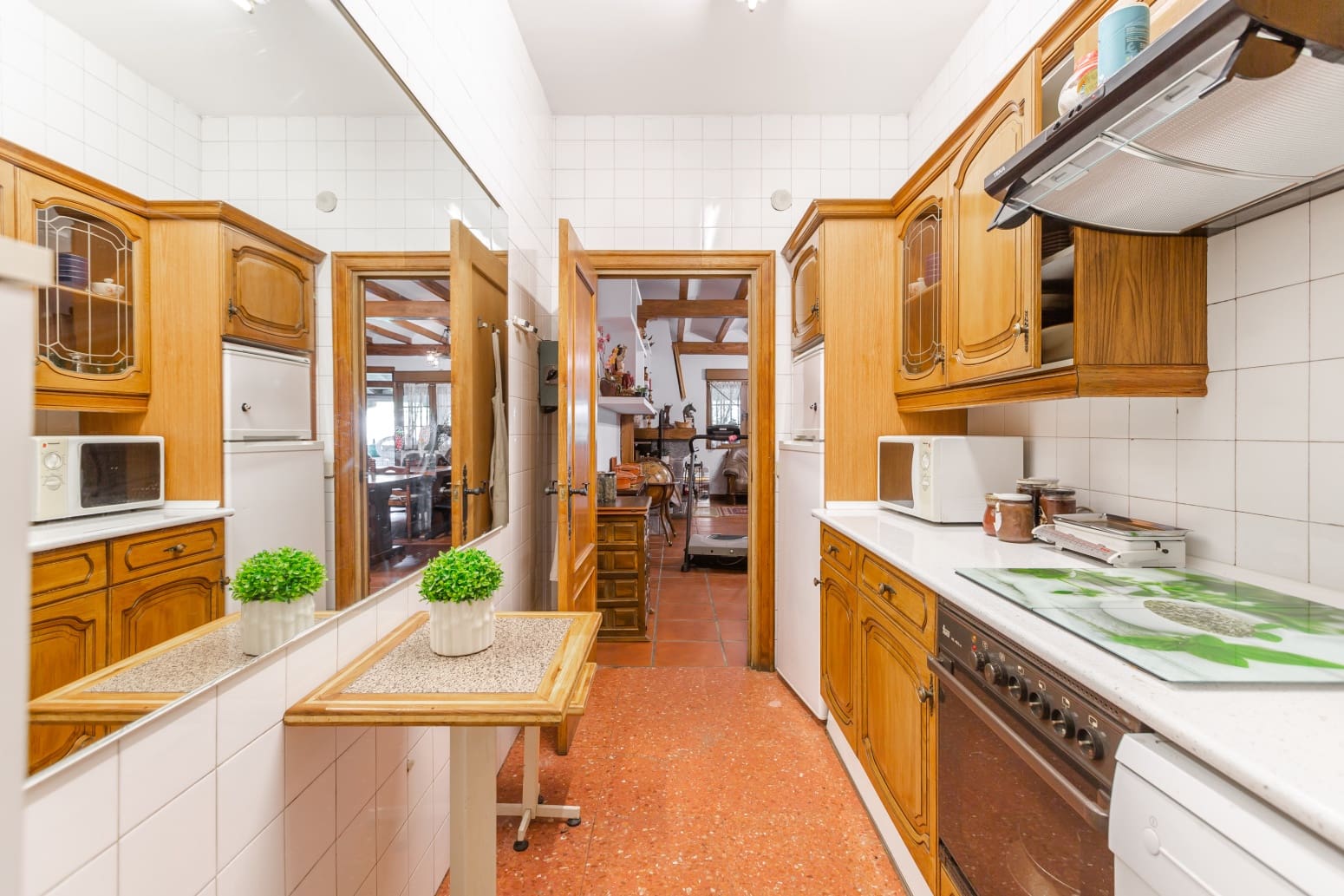 5 soveværelse Villa til salg i Ezcabarte med garage - € 689.900 (Ref: 9019924)