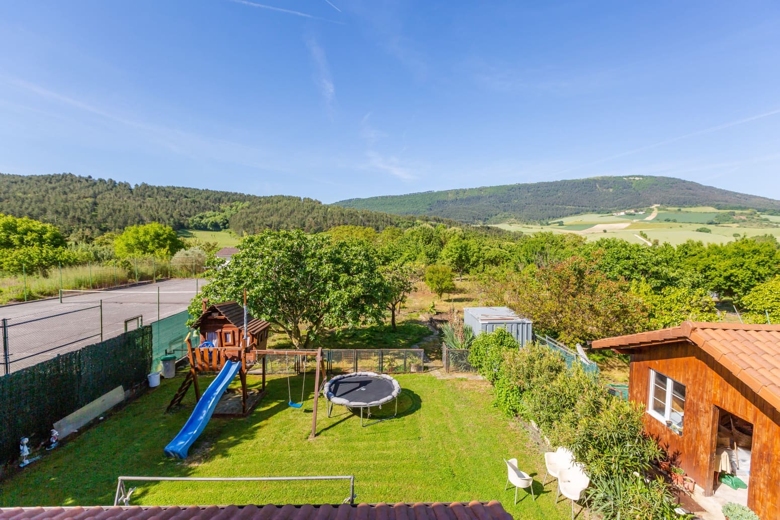 5 soveværelse Villa til salg i Ezcabarte med garage - € 689.900 (Ref: 9019924)