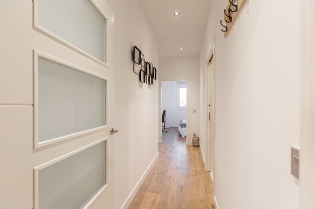 3 soveværelse Lejlighed til salg i Pamplona / Iruña - € 269.000 (Ref: 9019926)