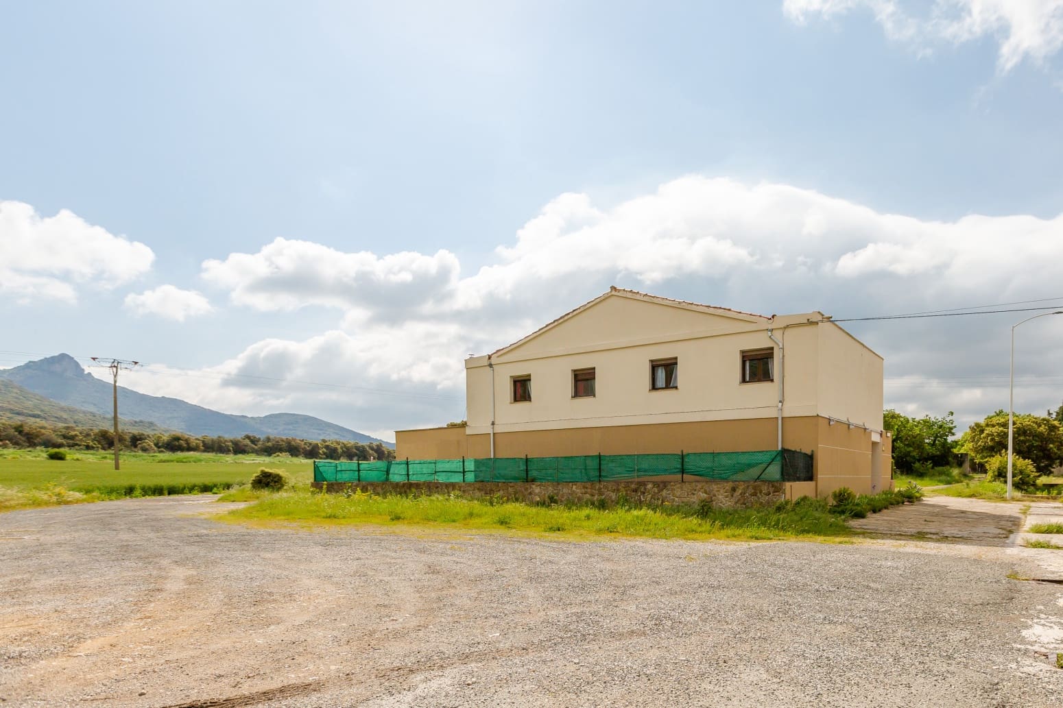 5 soveværelse Villa til salg i Unzue - € 280.000 (Ref: 9019931)