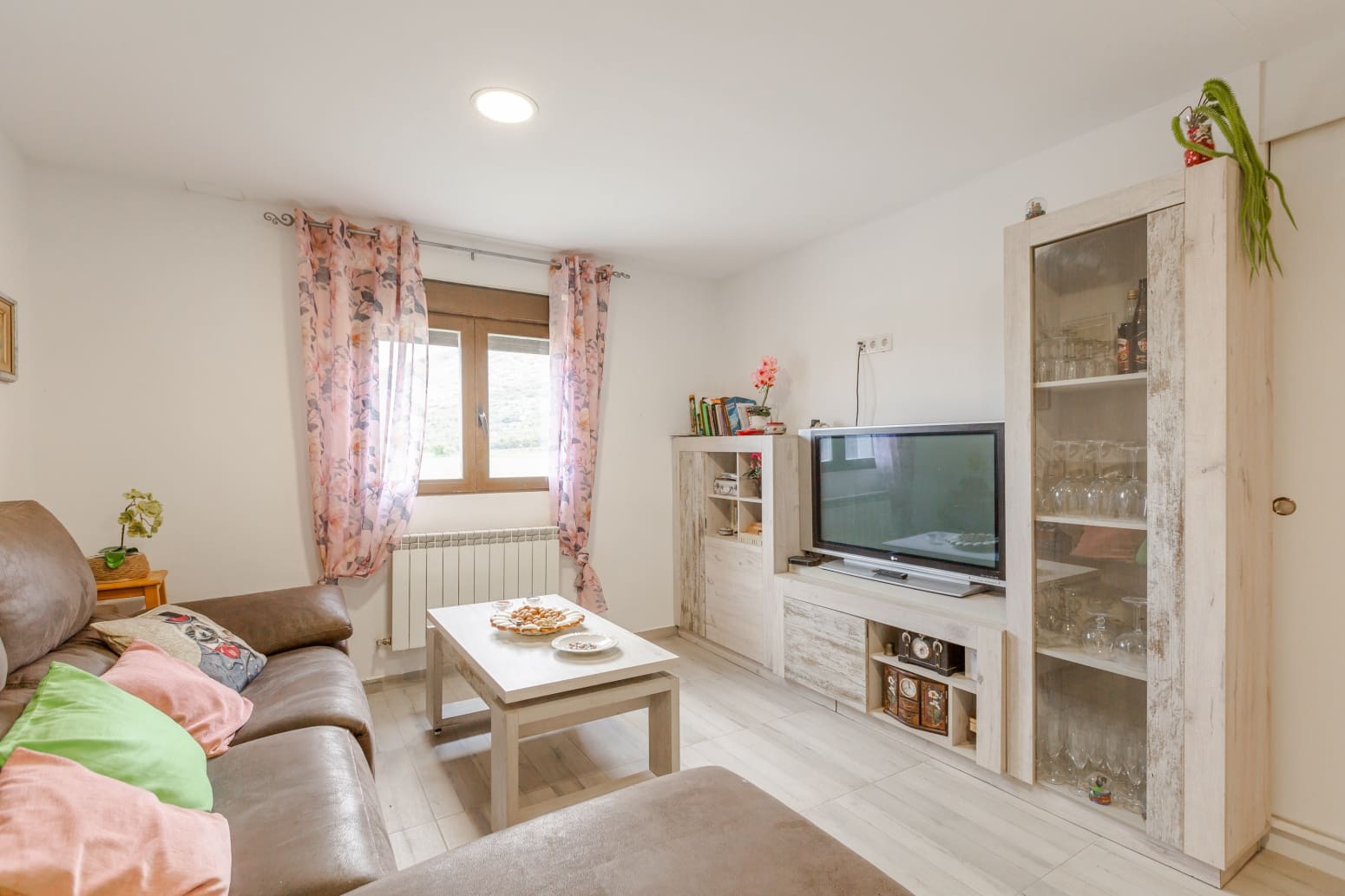 5 soverom Villa til salgs i Unzue - € 285 000 (Ref: 9024462)