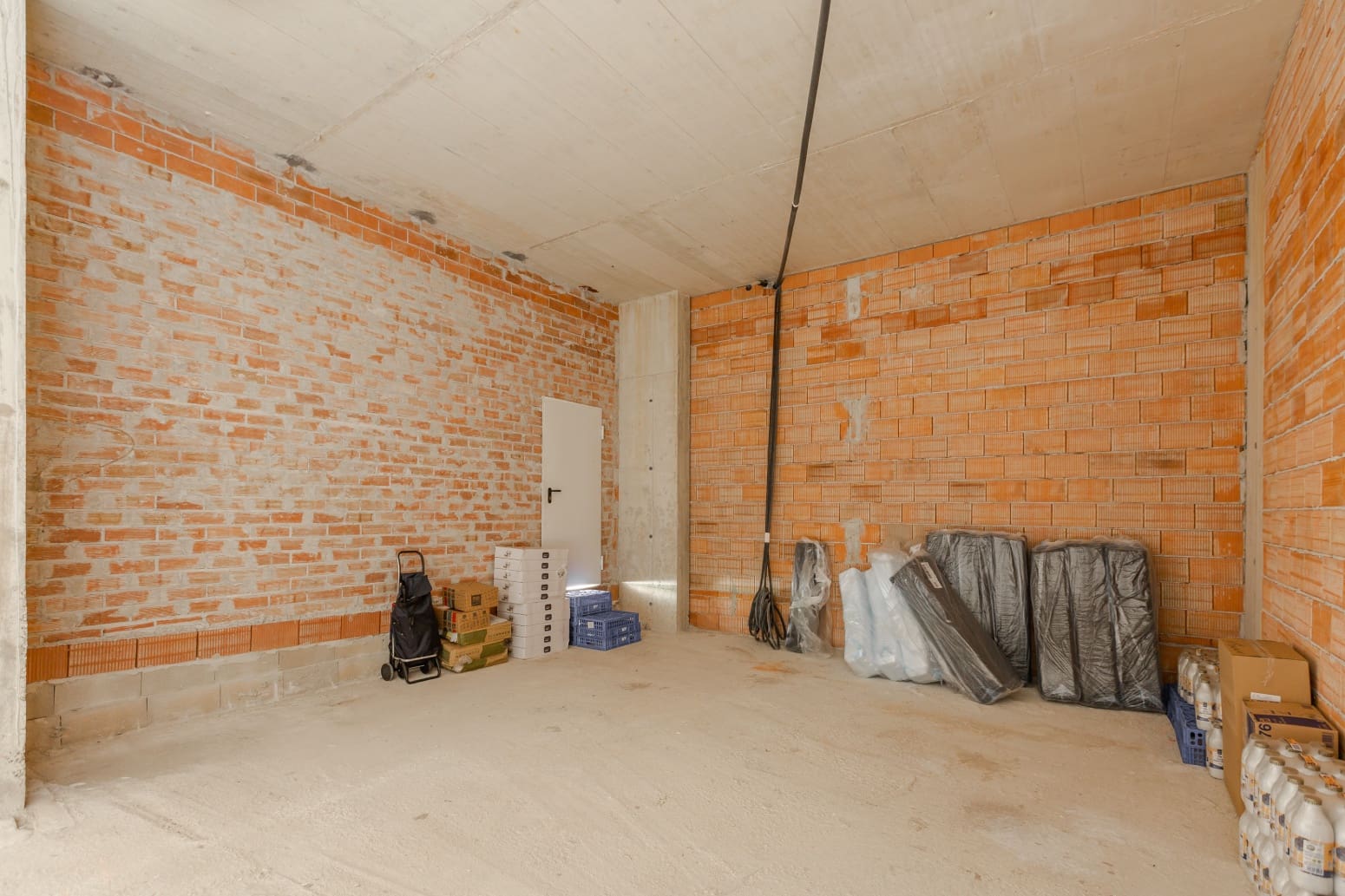 Local Commercial à louer à Pampelune - 2 200 € (Ref: 9026392)