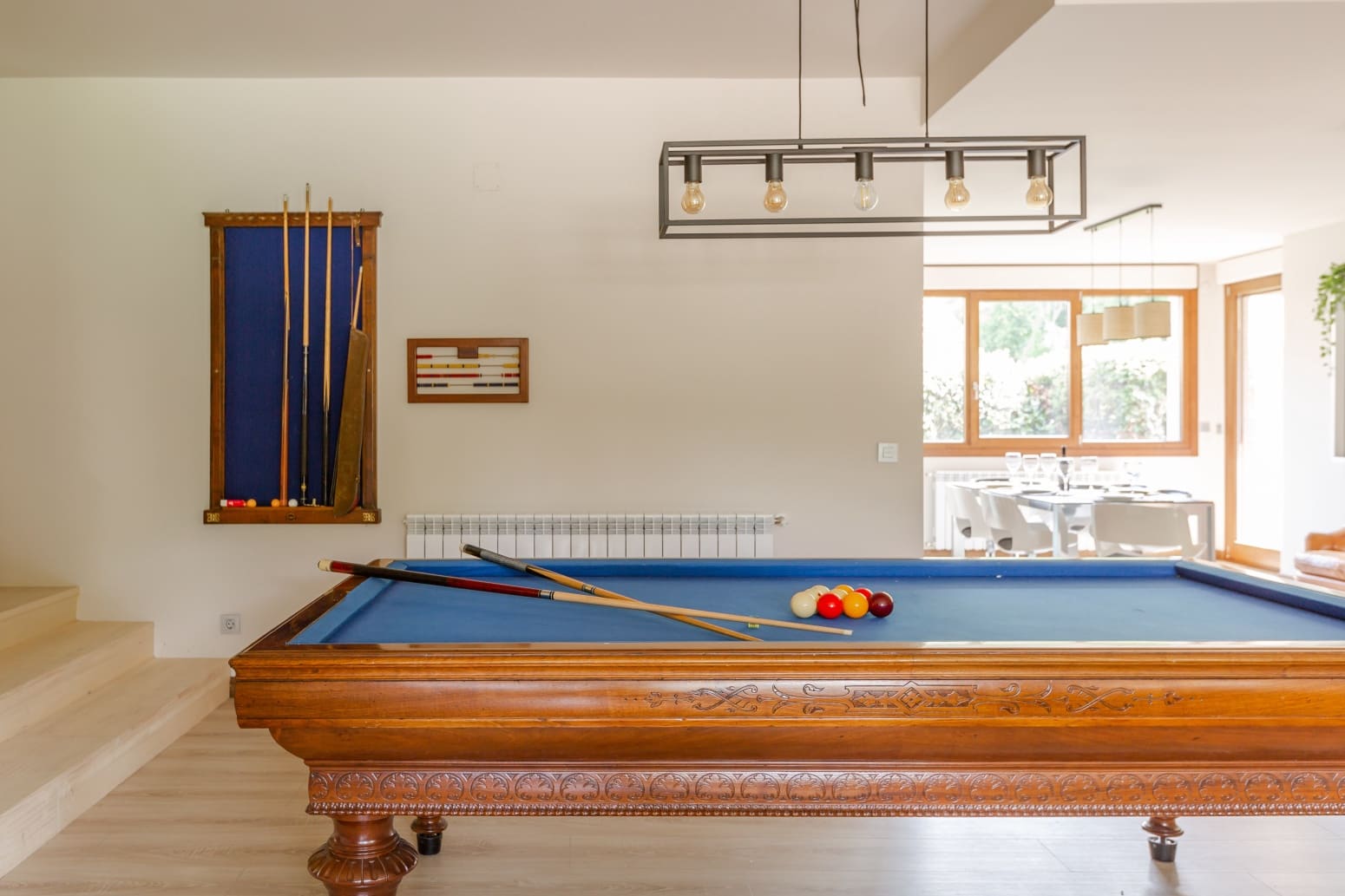 3 soveværelse Villa til salg i Burutain med garage - € 585.000 (Ref: 9034260)