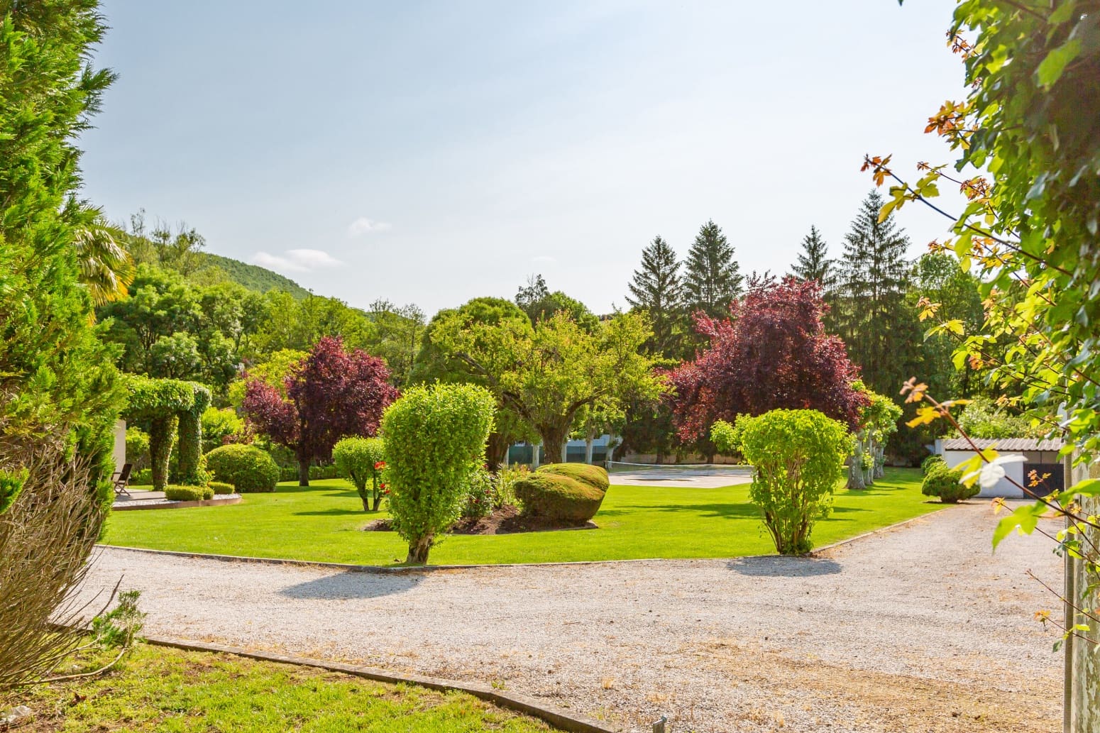 3 soveværelse Villa til salg i Burutain med garage - € 585.000 (Ref: 9034260)