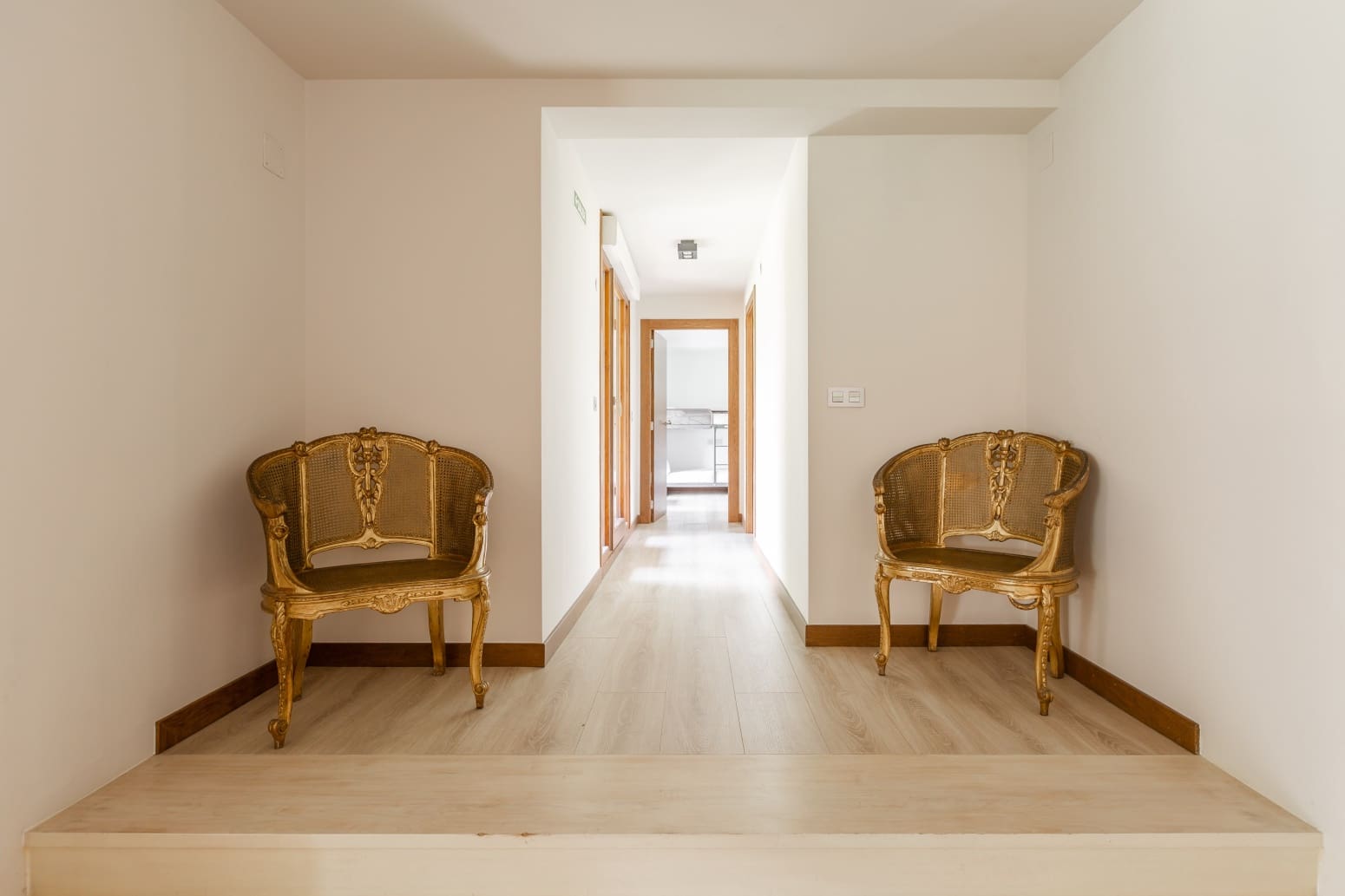 3 soveværelse Villa til salg i Burutain med garage - € 585.000 (Ref: 9034260)