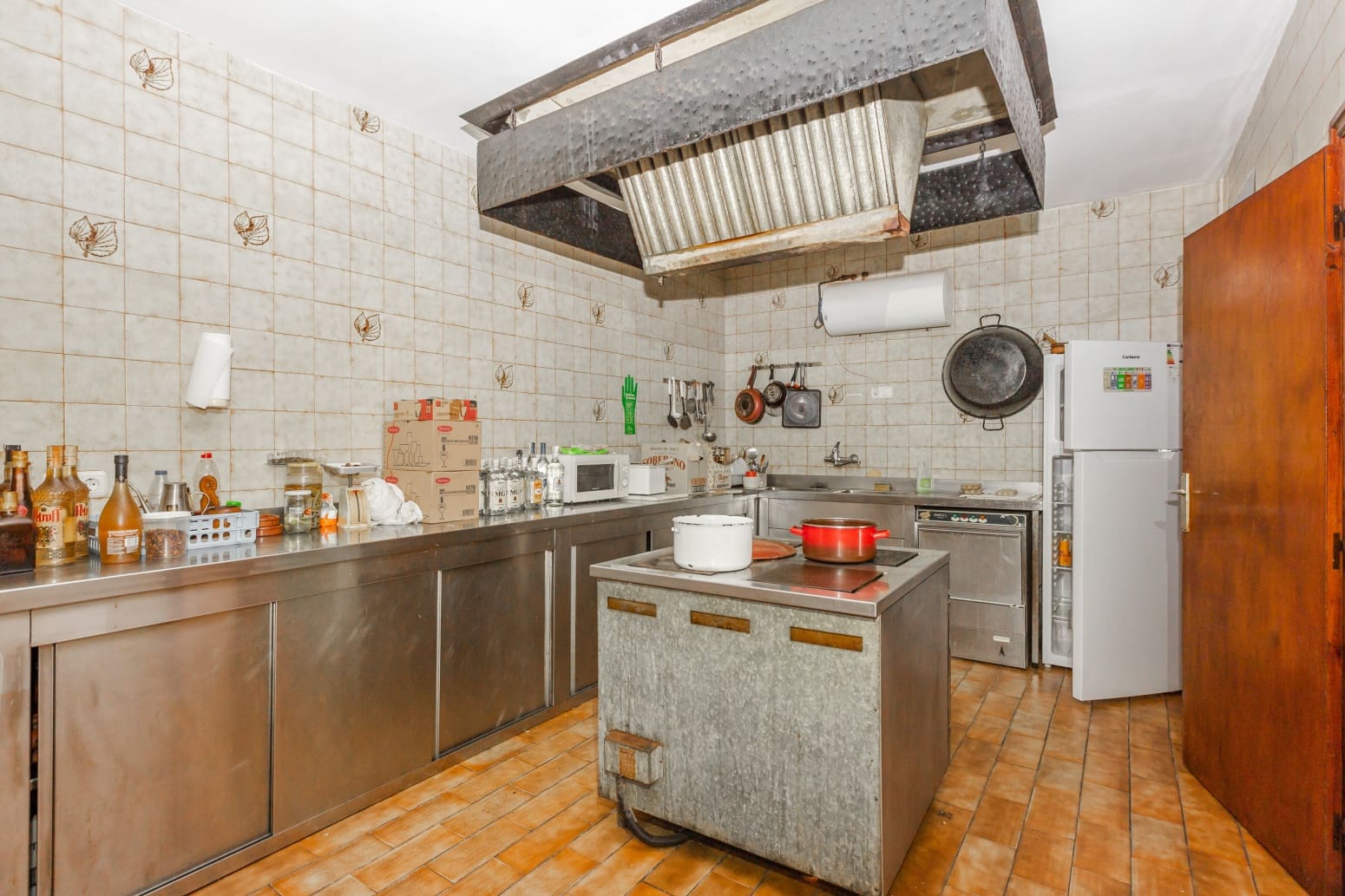 Erhverv til salg i Pamplona / Iruna - € 109.000 (Ref: 9074936)