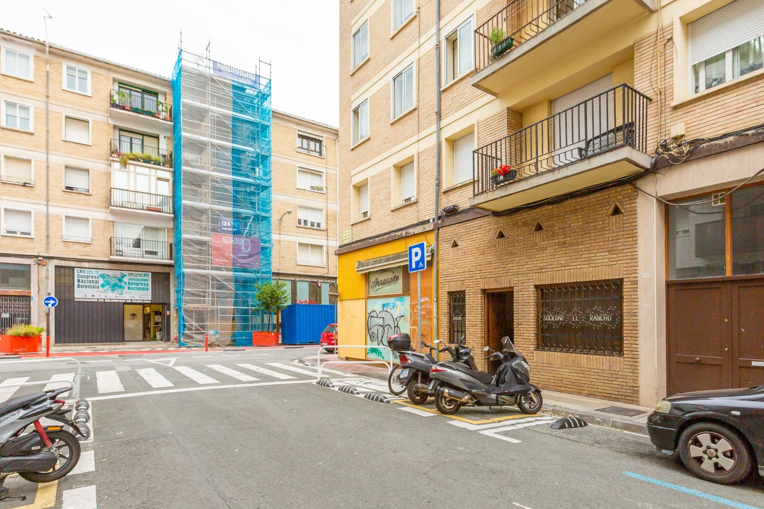 Erhverv til salg i Pamplona / Iruna - € 109.000 (Ref: 9074936)