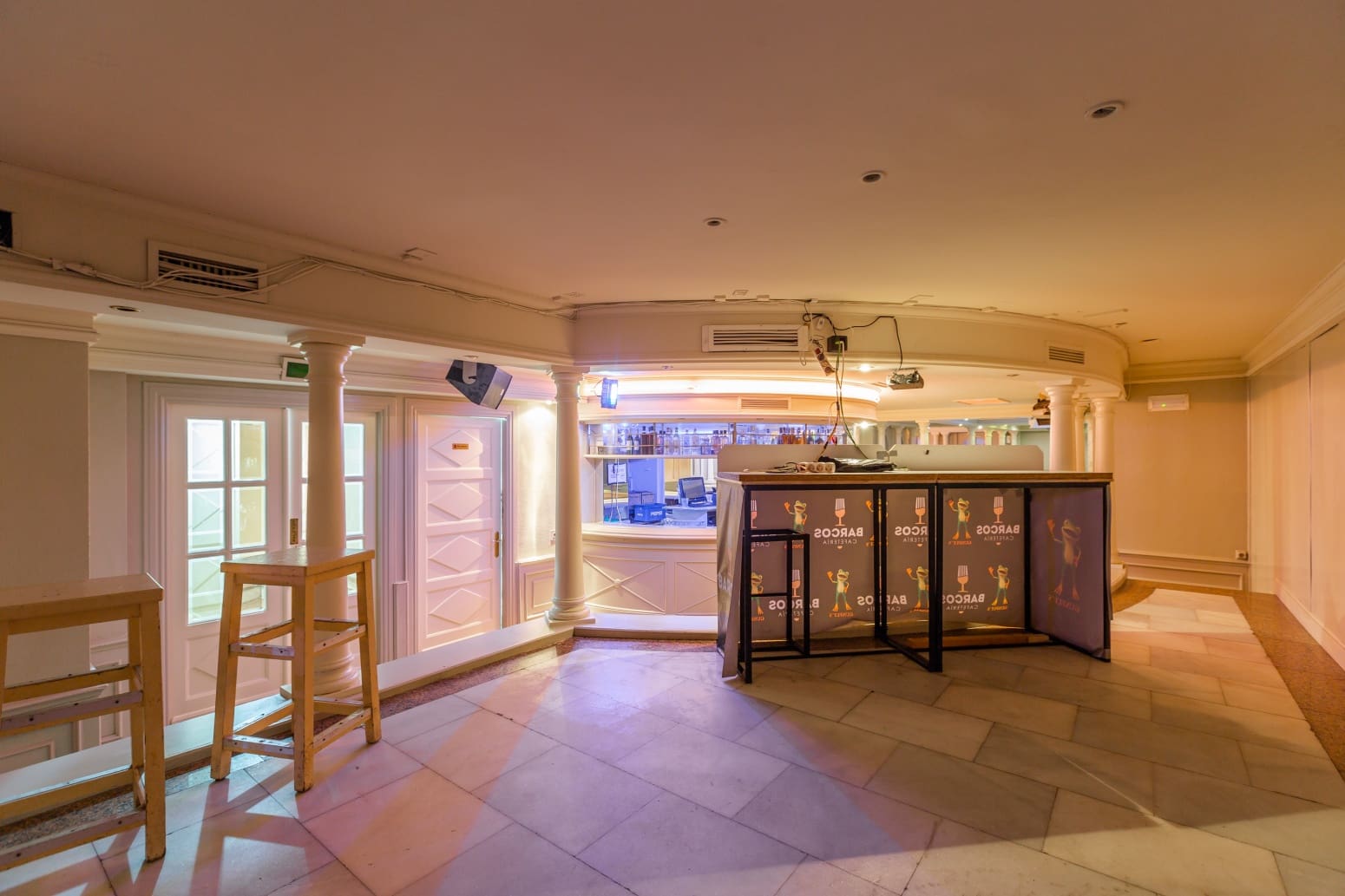 Erhverv til salg i Peralta - € 325.000 (Ref: 9075758)