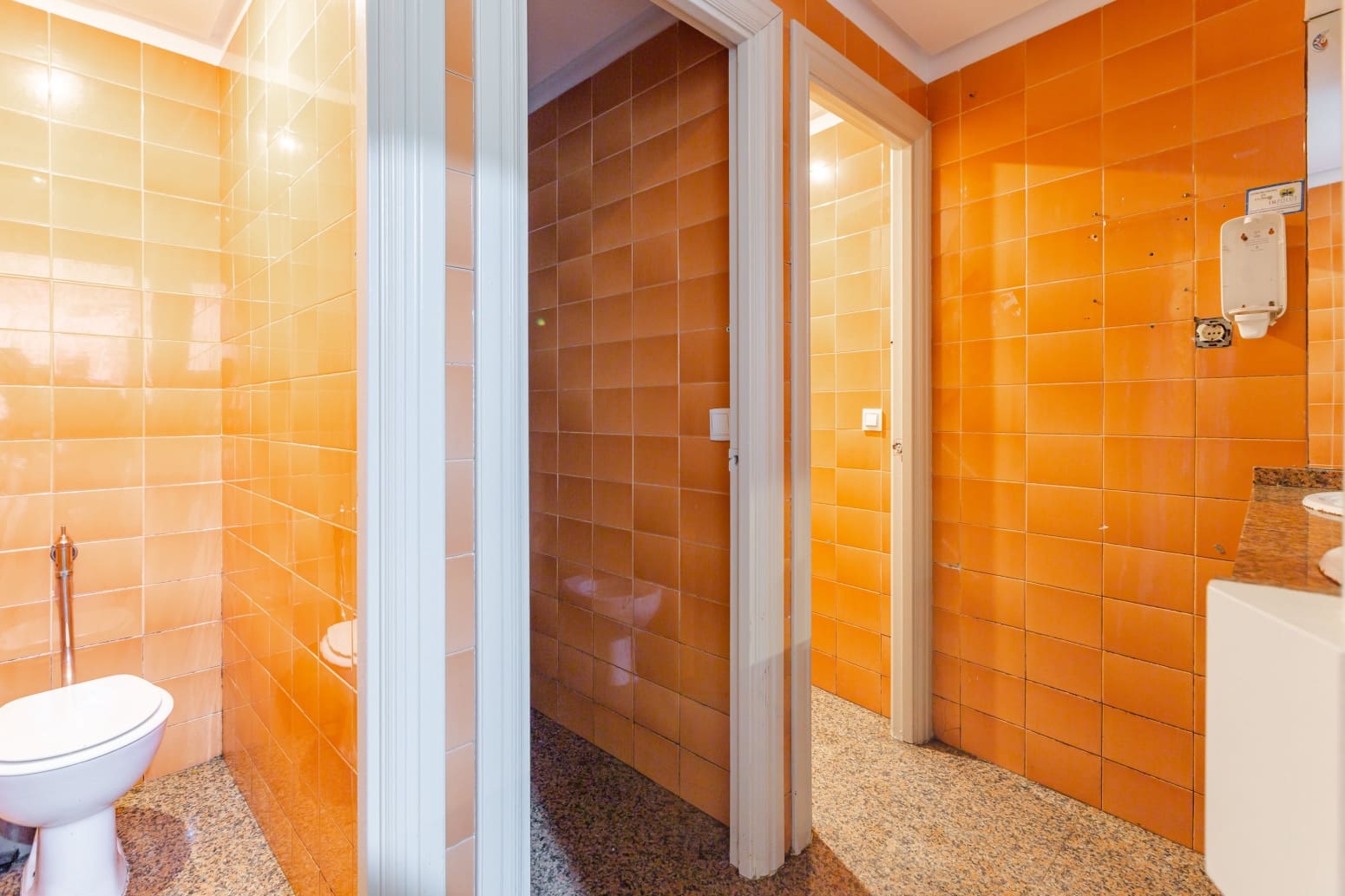 Erhverv til salg i Peralta - € 325.000 (Ref: 9075758)