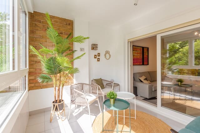 4 quarto Apartamento para arrendar em Pamplon - 2 000 € (Ref: 9095119)