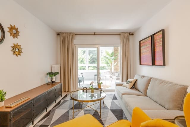 4 quarto Apartamento para arrendar em Pamplon - 2 000 € (Ref: 9095119)