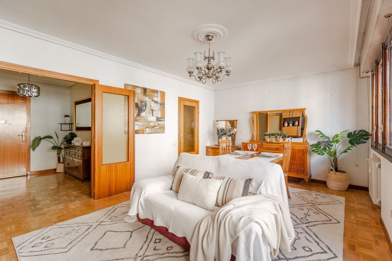 4 bedroom Flat for sale in Pamplona / Iruna - € 378,000 (Ref: 9124833)