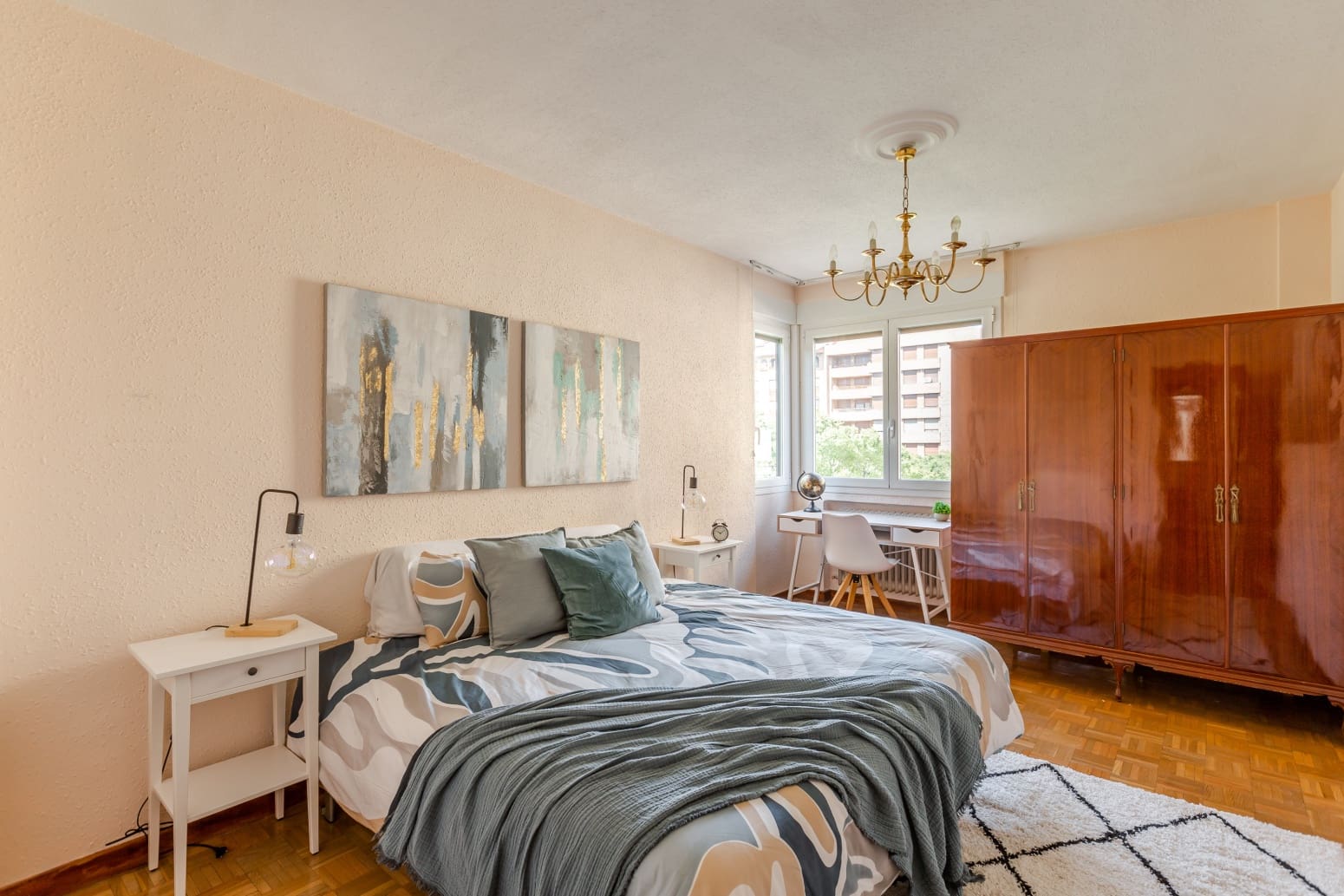 4 bedroom Flat for sale in Pamplona / Iruna - € 378,000 (Ref: 9124833)