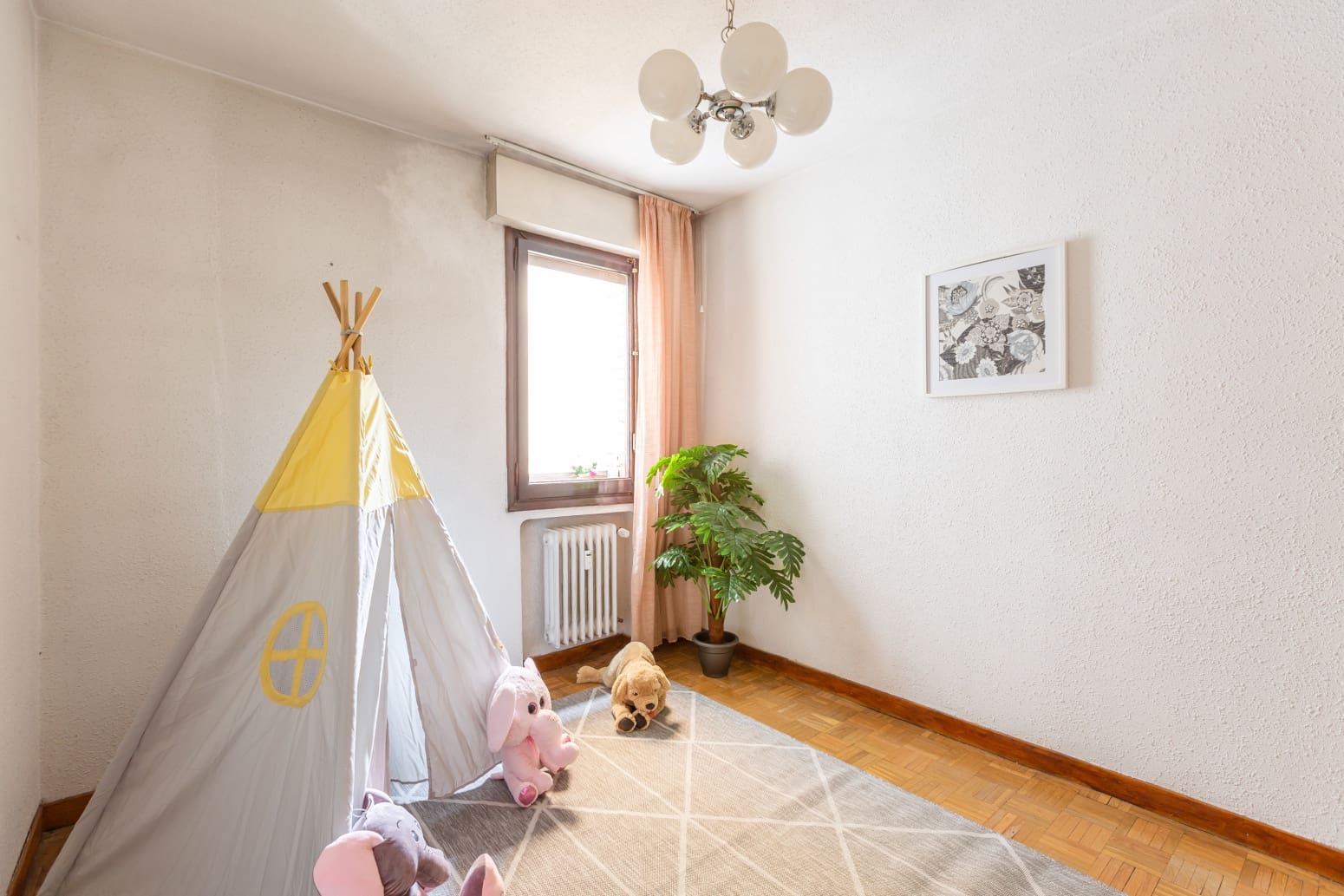 4 bedroom Flat for sale in Pamplona / Iruna - € 378,000 (Ref: 9124833)