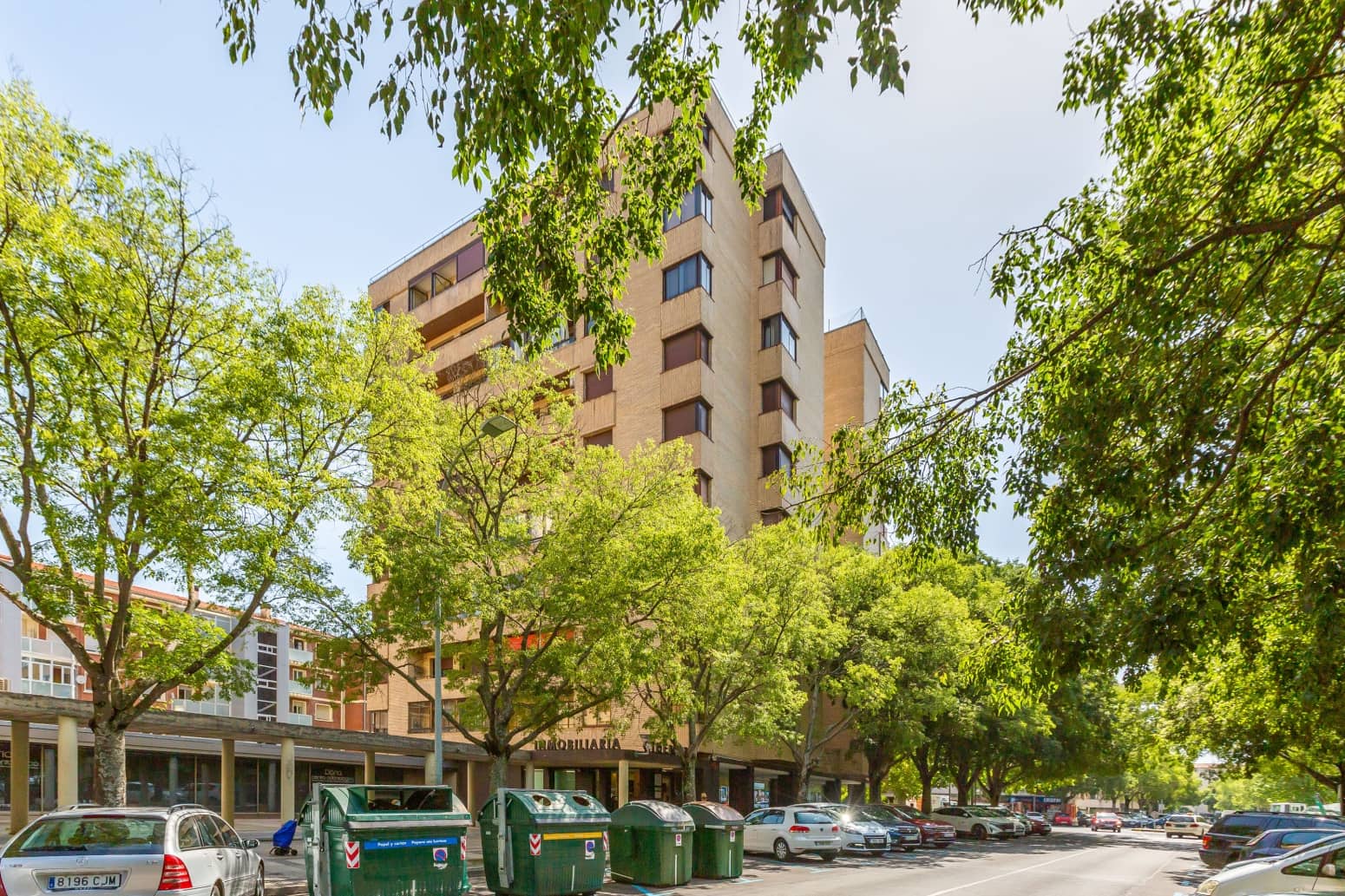 4 bedroom Flat for sale in Pamplona / Iruna - € 378,000 (Ref: 9124833)