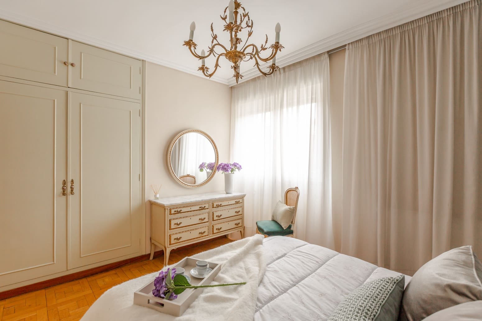 4 bedroom Flat for sale in Pamplona / Iruna with garage - € 384,000 (Ref: 9142701)