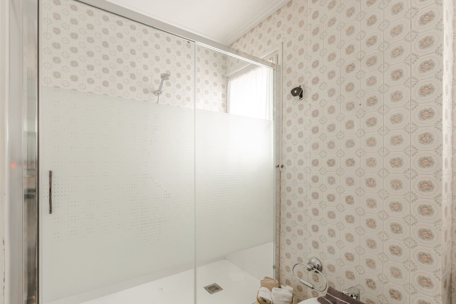 4 bedroom Flat for sale in Pamplona / Iruna with garage - € 384,000 (Ref: 9142701)