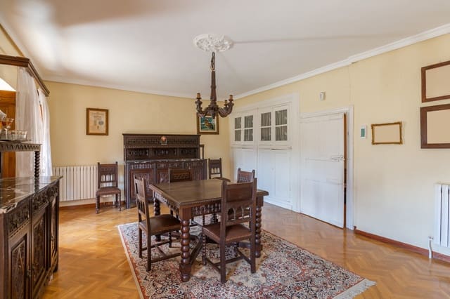 6 soveværelse Villa til salg i Esquiroz, Galar - € 451.875 (Ref: 9148996)