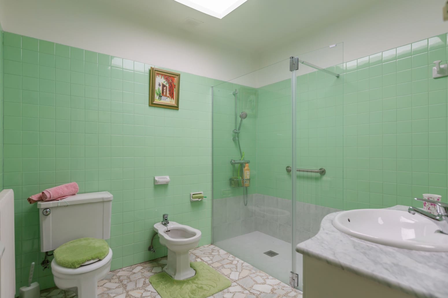6 bedroom Villa for sale in Esquiroz - € 310,000 (Ref: 9148996)