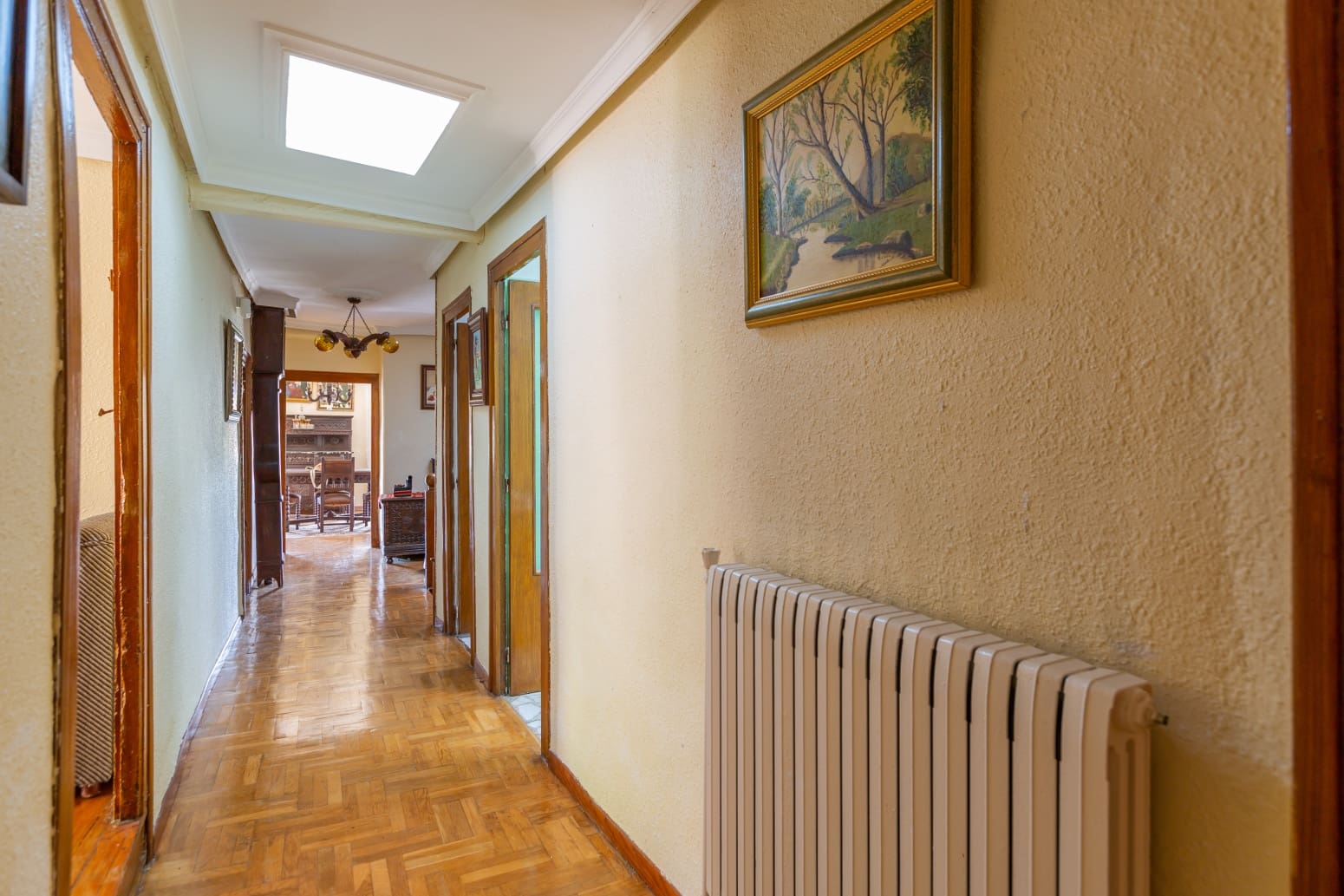 6 bedroom Villa for sale in Esquiroz - € 310,000 (Ref: 9148996)