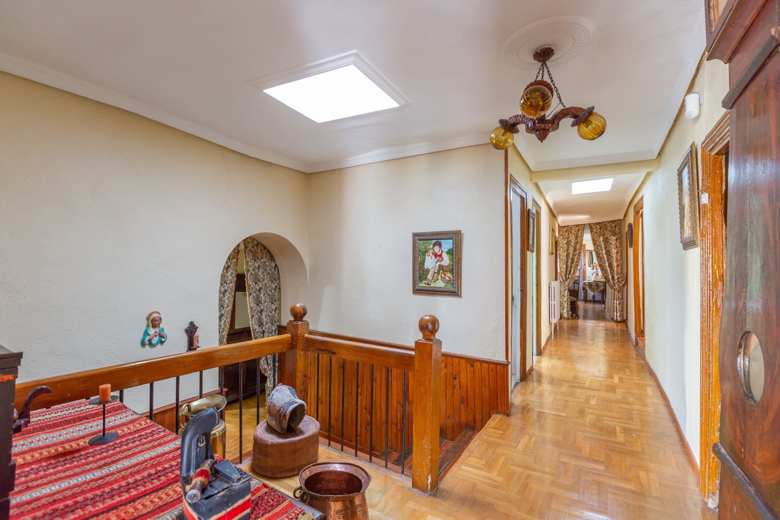 6 bedroom Villa for sale in Esquiroz - € 310,000 (Ref: 9148996)