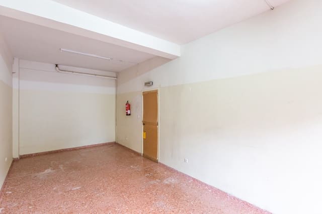 Commercieel te koop in Pamplona - € 144.900 (Ref: 9151772)