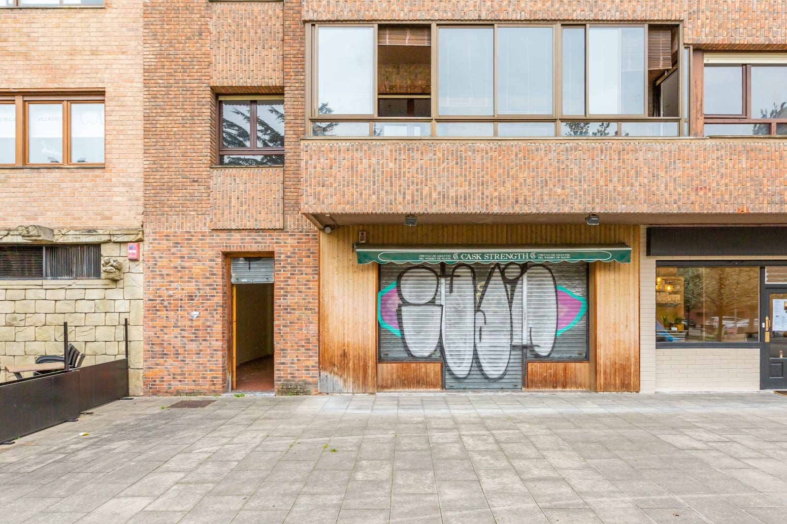 Erhverv til salg i Pamplona / Iruna - € 144.900 (Ref: 9151772)