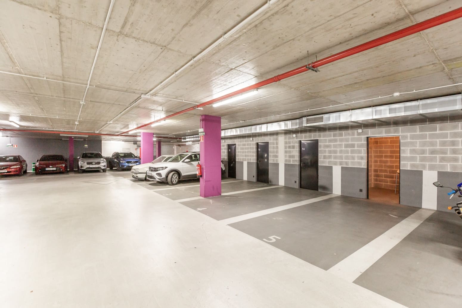 Garage à vendre à Pampelune - 37 900 € (Ref: 9151773)