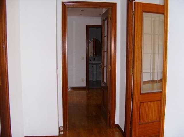 3 bedroom Flat for sale in Villamediana de Iregua - € 174,000 (Ref: 9162117)