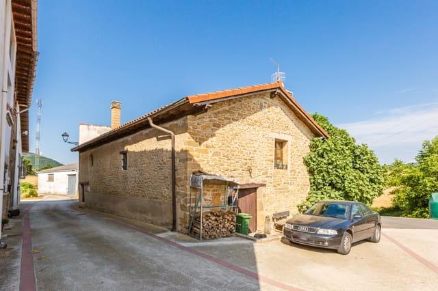 2 soverom Villa til salgs i Ibargoiti med garasje - € 172 000 (Ref: 9185498)