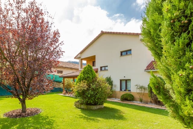 4 Zimmer Villa zu verkaufen in Enériz mit Garage - 365.000 € (Ref: 9236271)