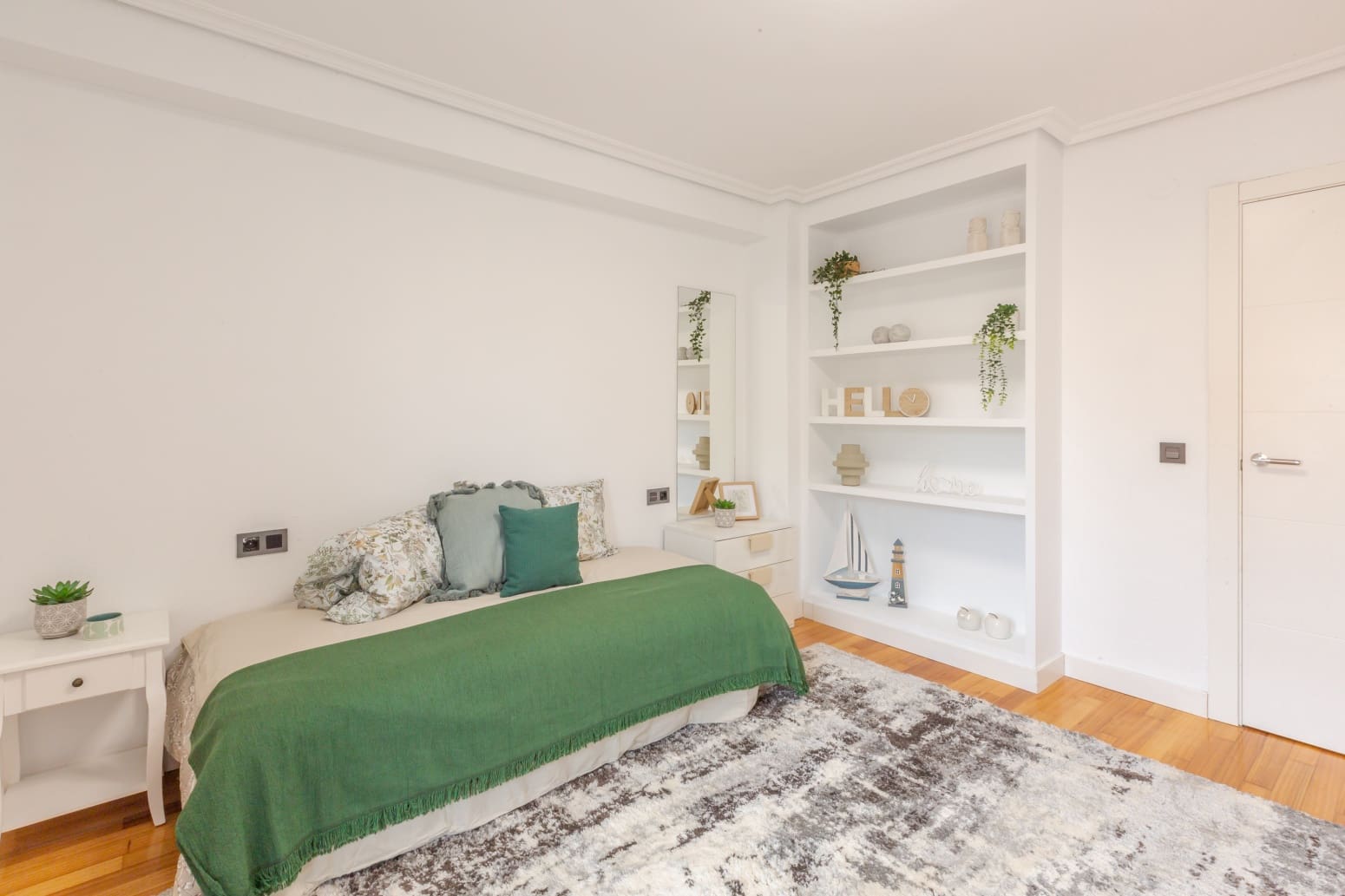 4 soveværelse Villa til salg i Egues med swimmingpool garage - € 569.000 (Ref: 9243037)