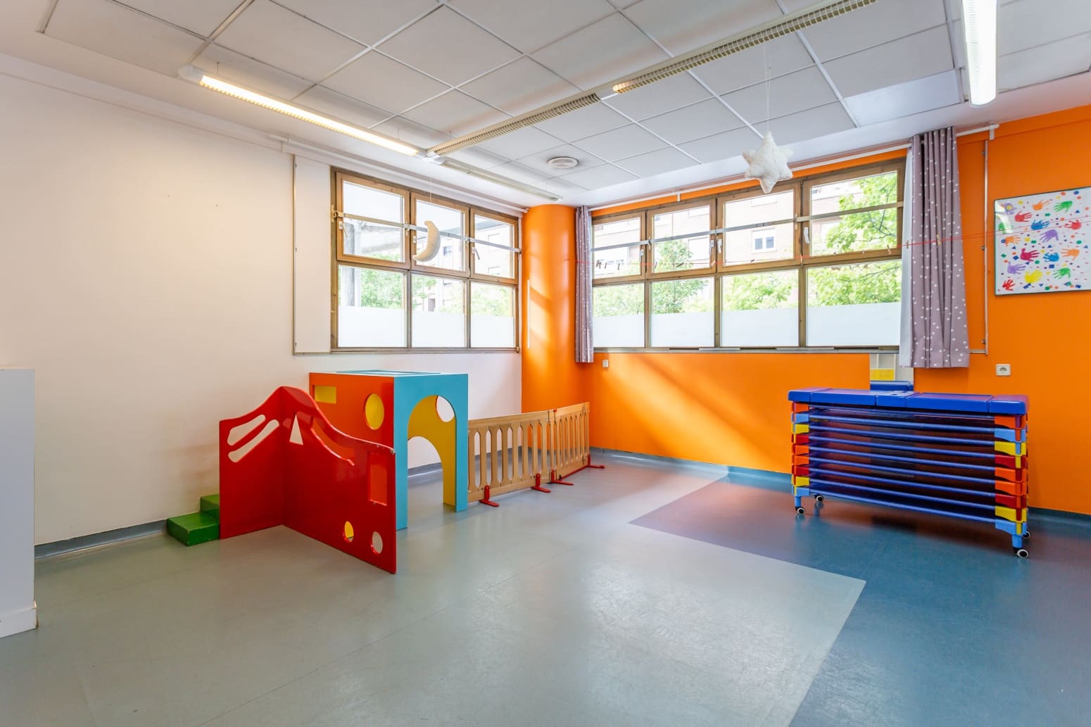 Kommersiell til salgs i Pamplona - € 315 000 (Ref: 9246498)