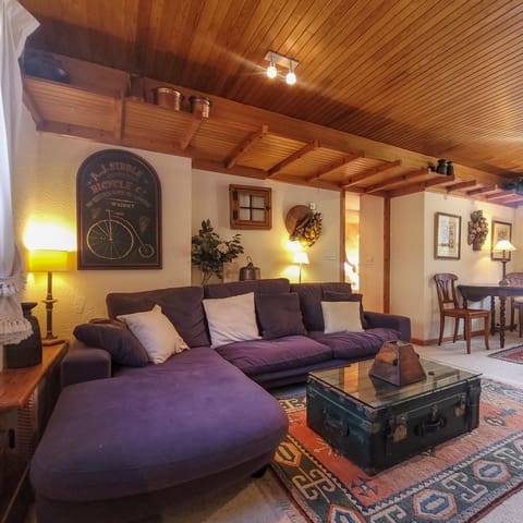 Piso de 2 habitaciones en Aisa en venta con garaje - 210.000 € (Ref: 9254826)