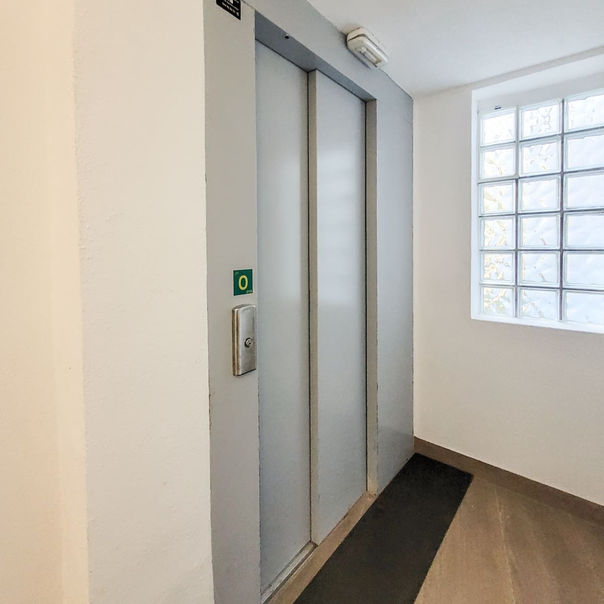 2 soveværelse Lejlighed til salg i Aisa med garage - € 199.500 (Ref: 9254826)