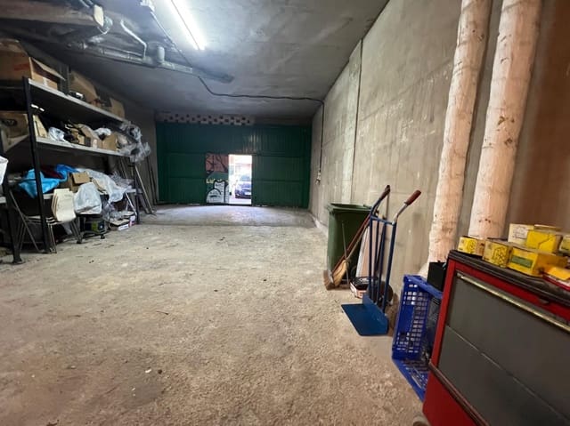 Erhverv til salg i Pamplona / Iruña - € 120.000 (Ref: 9264166)