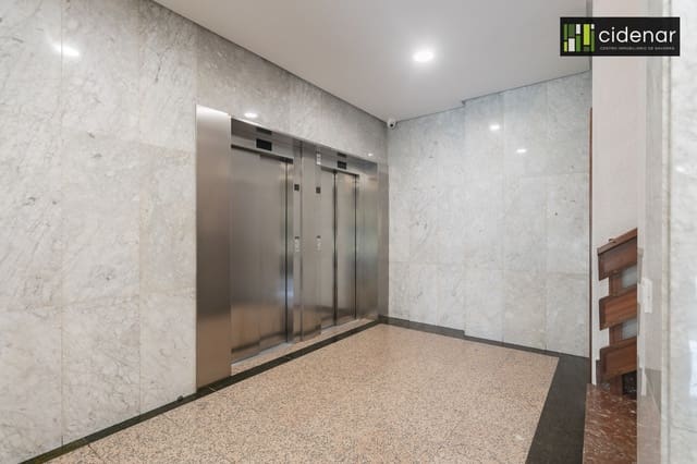 3 makuuhuone Asunto myytävänä paikassa Pamplona mukana 
autotalli - 369 000 € (Ref: 9272229)